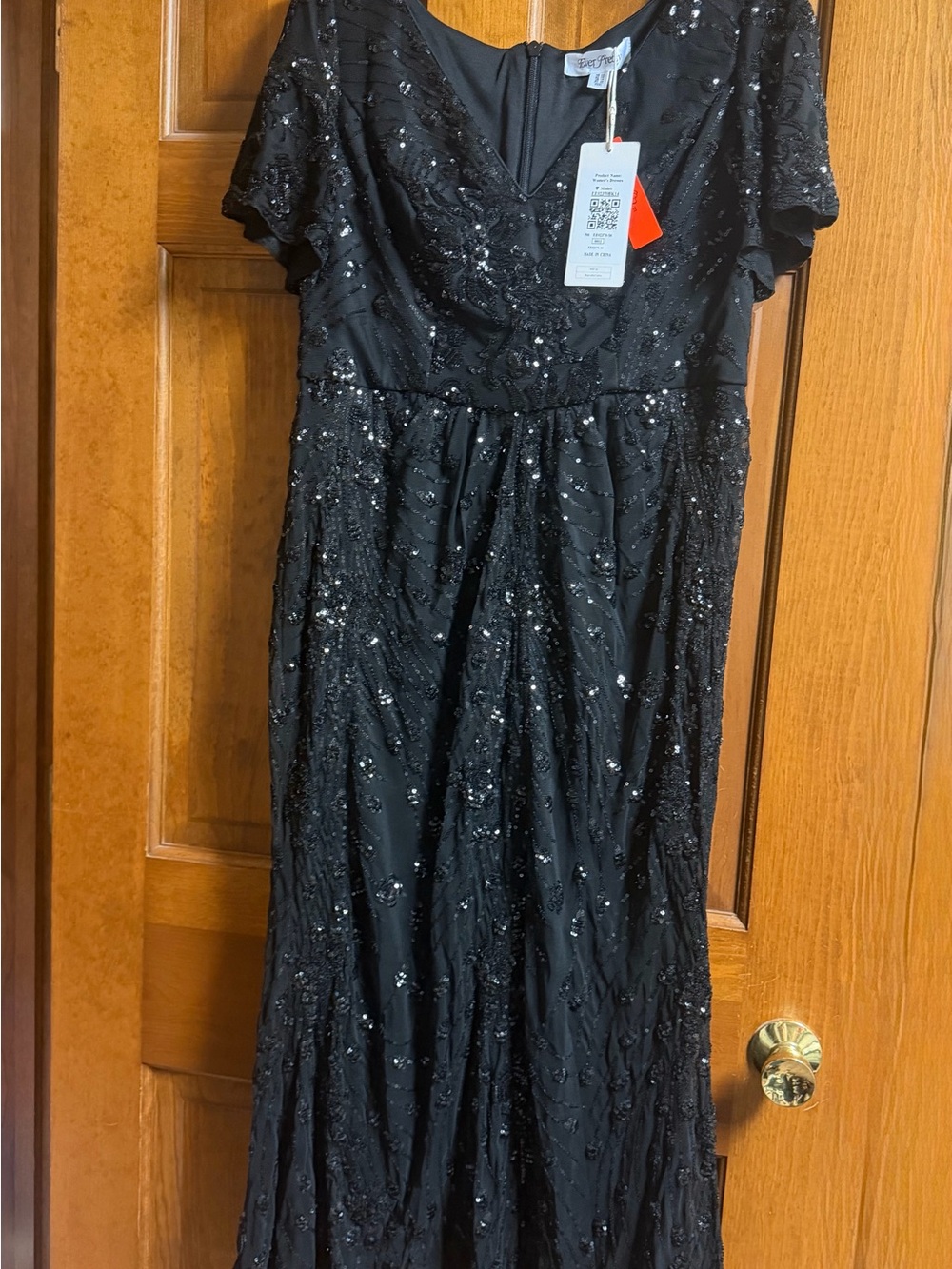 Black Sequin formal dress- Elegant VNECK Party Gown- Ever Pretty- NWT